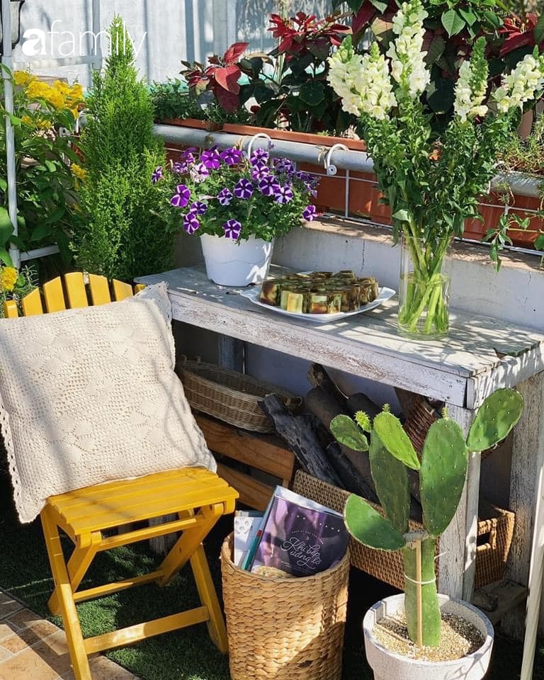 Ghen tị với góc chill rộng thoáng 40m² trên sân thượng tràn ngập hồng ngoại của mẹ đảm tại Nha Trang-14