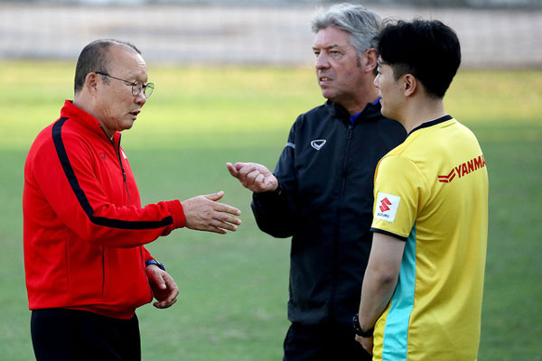 HAGL thua tan tác Hà Nội: Căng rồi, thầy Park!-4