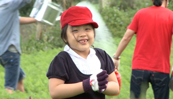 Cô bé ngoan nhất Bố ơi mình đi đâu thế ngày ấy - bây giờ: Ra dáng thiếu nữ lắm rồi nhưng bố vẫn dạy cực nghiêm khắc như này-1