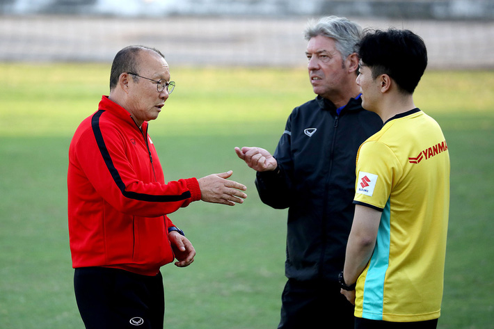 Hóa ra, đằng sau thành công của thầy Park là lỗ hổng nơi thân đê của bóng đá Việt Nam?-4