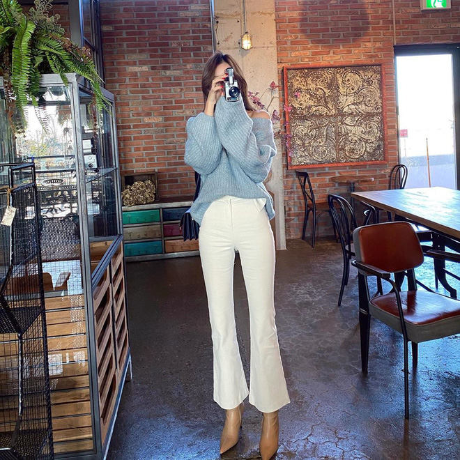 Diện jeans trắng không những mát mắt mà còn thời thượng hết cỡ nếu bạn học 4 chiêu mix đồ hay ho từ gái Hàn-2