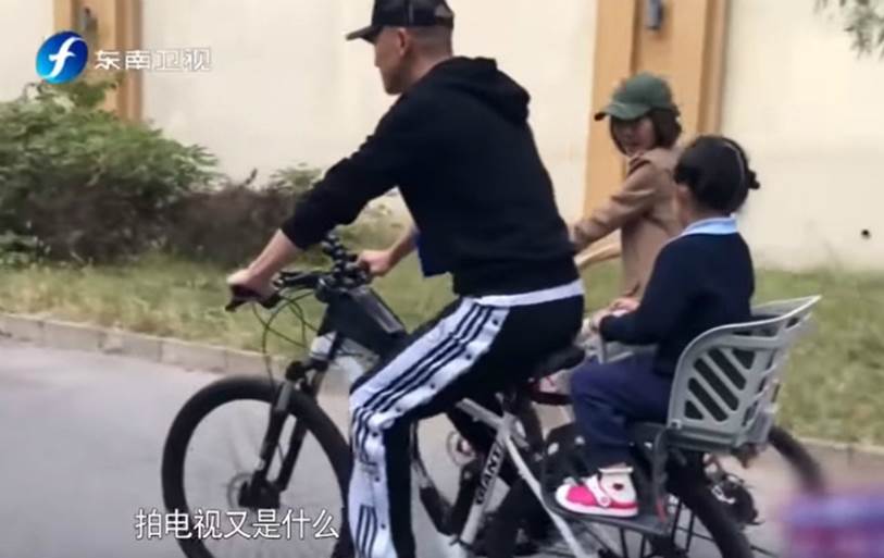 Đường Tăng Tây du ký: Nhận án tù vì đánh người tập thể, kết hôn lần 2 mới viên mãn, hạnh phúc-12