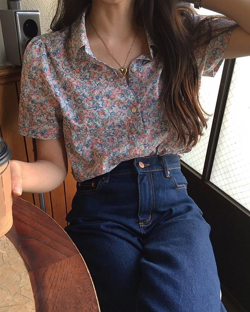 Để Thanh Hằng và Hà Tăng chỉ cho chị em combo áo quần đã ăn chơi còn hack tuổi diệu kỳ, xứng đáng được diện suốt Hè-4