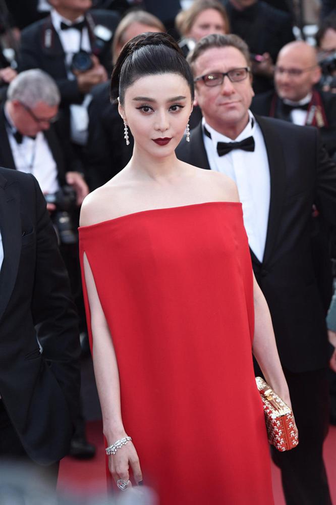 5 lần 7 lượt khuynh đảo thảm đỏ Cannes nhưng Phạm Băng Băng vẫn lọt hố một bộ cánh gây thất vọng-10