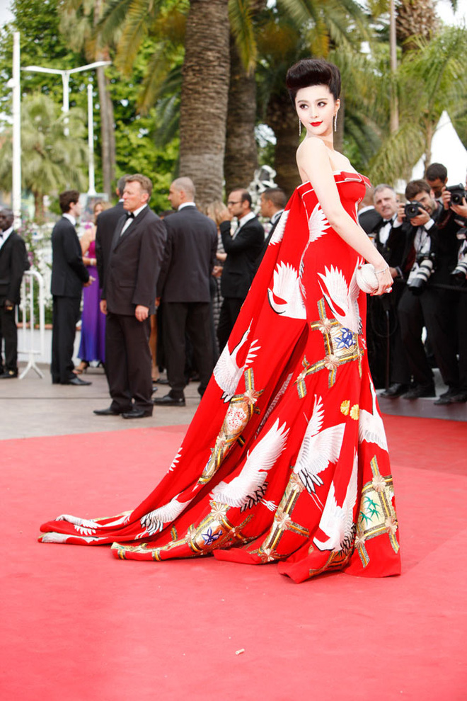 5 lần 7 lượt khuynh đảo thảm đỏ Cannes nhưng Phạm Băng Băng vẫn lọt hố một bộ cánh gây thất vọng-2