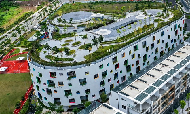 Phụ huynh bức xúc tố trường Quốc tế ép con học kín mít 10 tiết/ngày, nghỉ giải lao có 15 phút: Chuyển nhà để con học trường không áp lực, ai ngờ...-5