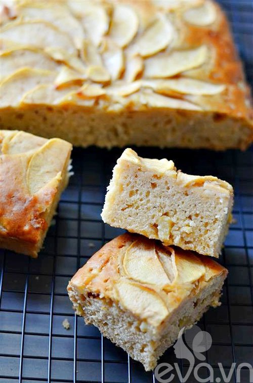 Danh ca Thanh Hà nấu ăn, fan mải ngắm phản ứng của tình trẻ và con gái lai của cô-11