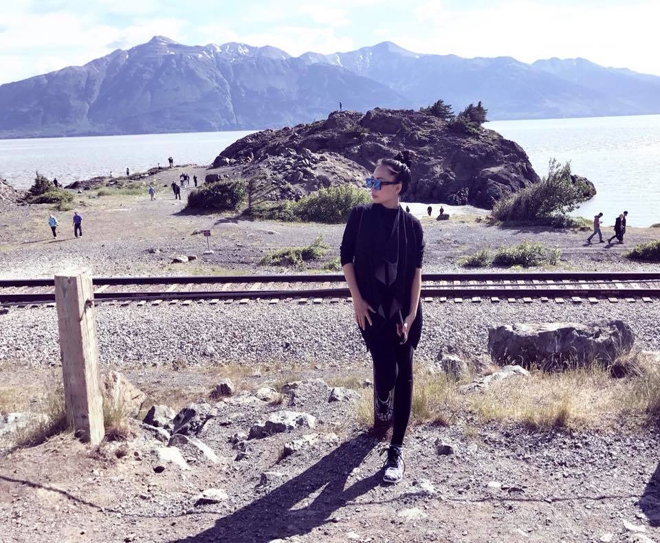 Bắt quả tang chồng trên giường với phụ nữ khác khi đang mang bầu 9 tháng và màn ra mắt khi trai tân yêu gái nạ dòng tạo ra cuộc hôn nhân tái sinh trên đất Mỹ-1