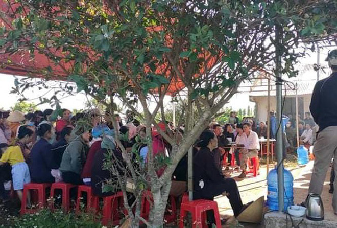 Thùng tiền phúng điếu bất thường trong đám tang bí thư xã giết cháu, đốt xe để trục lợi tiền bảo hiểm-3