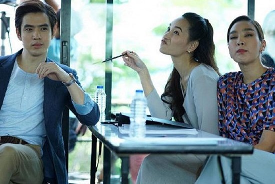 Chồng lúc nào cũng coi thường vợ quanh quẩn xó bếp, để rồi mấy năm sau anh hốt hoảng khi thấy...