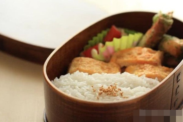 3 nhóm đồ dùng sau đây tốt nhất không nên cho vào lò vi sóng kẻo ảnh hưởng nghiêm trọng đến sức khỏe-1