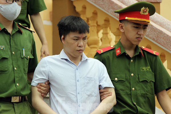 Nữ hiệu trưởng vụ nâng điểm thi: Bị cáo rất nhục nhã-3