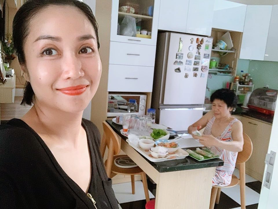 Ốc Thanh Vân cho biết mẹ ruột nấu kiểu không giống ai và món kinh điển của bà-1