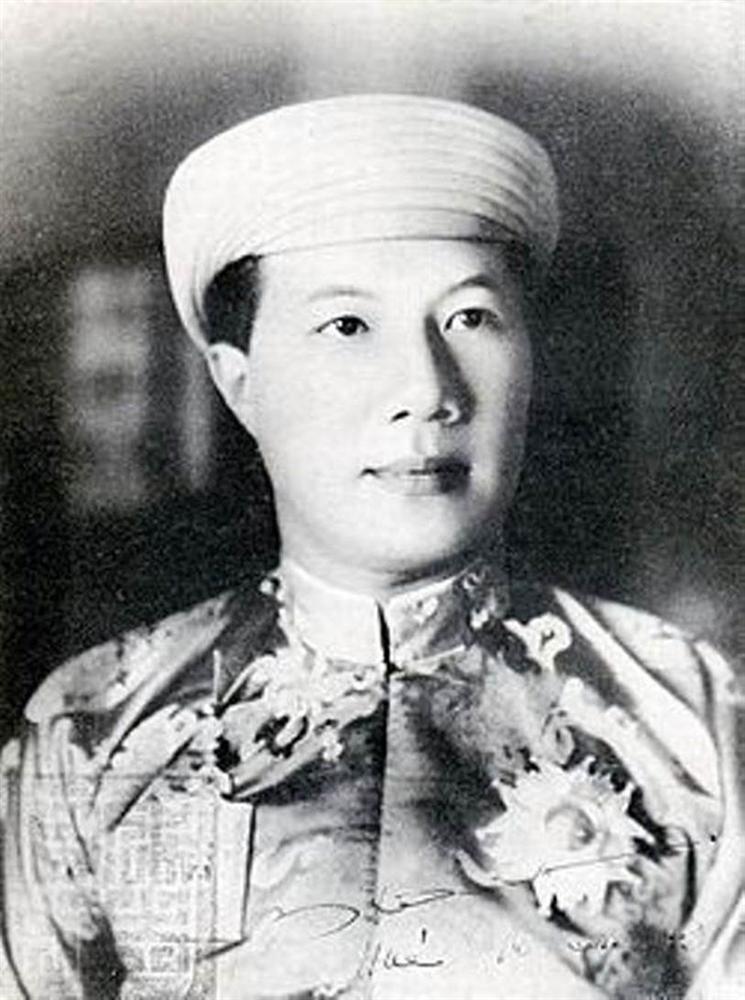 Bảo Đại - Nam Phương Hoàng hậu: Tình yêu sét đánh” tới cuộc hôn nhân có lời thề đặc biệt và số phận buồn của 5 người con-2
