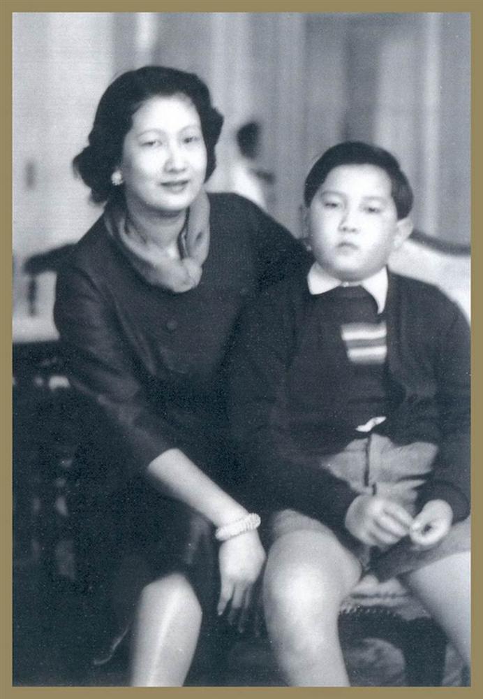 Bảo Đại - Nam Phương Hoàng hậu: Tình yêu sét đánh” tới cuộc hôn nhân có lời thề đặc biệt và số phận buồn của 5 người con-6