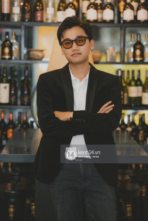 Xuân Nghị lên tiếng về tin hẹn hò, nghẹn ngào kể về thời nghèo khó: Tôi dọn khách sạn xuyên đêm, lương 1,6 triệu/tháng”-4