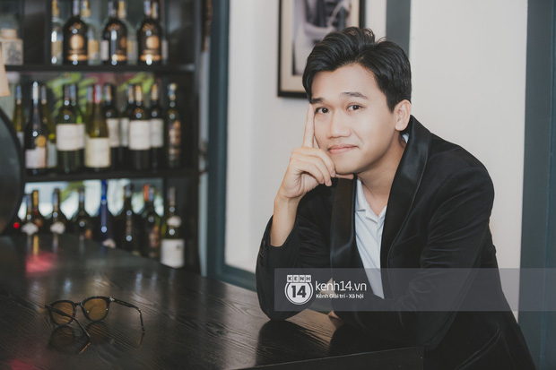 Xuân Nghị lên tiếng về tin hẹn hò, nghẹn ngào kể về thời nghèo khó: Tôi dọn khách sạn xuyên đêm, lương 1,6 triệu/tháng”-6