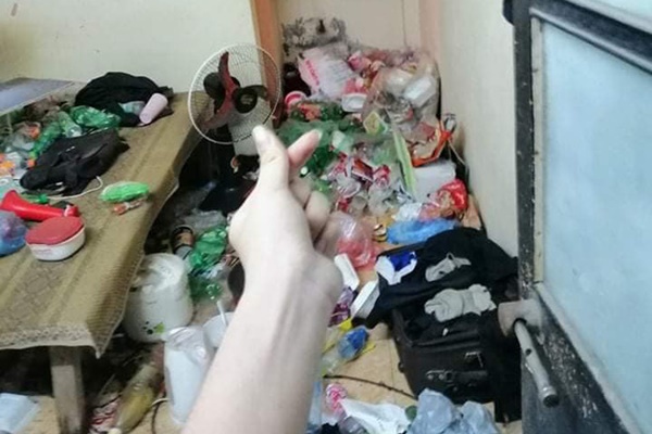 Định tàng hình trong góc lớp để trêu cô giáo, ai ngờ màn đáp trả của cô khiến nam sinh nhận ngay hậu quả-3