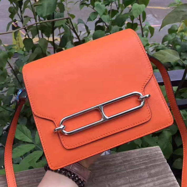 Hậu tin đồn hôn nhân lục đục, Quỳnh Anh sắm ngay túi Hermès trăm triệu, còn tag thẳng Duy Mạnh để khoe khéo-3