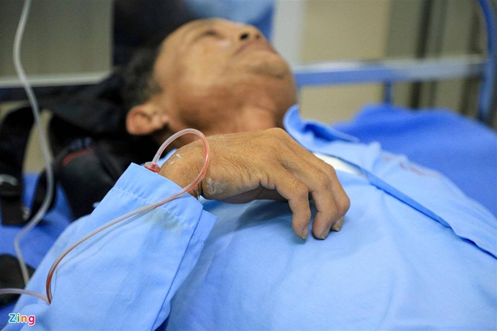 Thấy bức tường đổ, trong đầu mình nghĩ là chết rồi-6