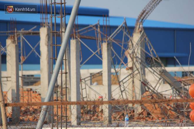 Quặn lòng cảnh vợ nhận thi thể chồng về quê chôn cất sau vụ sập tường ở Đồng Nai: Tiếng nấc nghẹn tìm chồng trong vô vọng-4