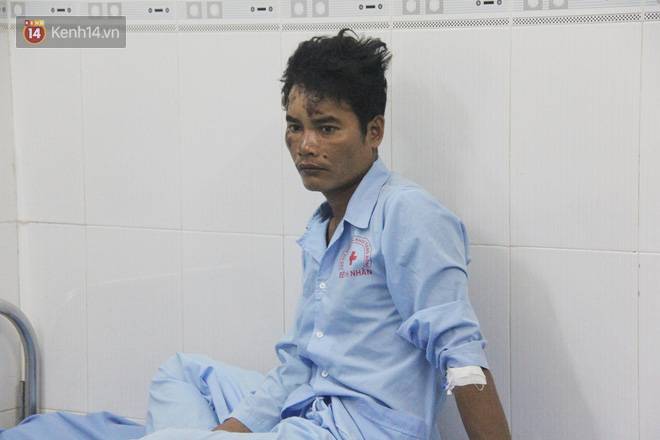 Quặn lòng cảnh vợ nhận thi thể chồng về quê chôn cất sau vụ sập tường ở Đồng Nai: Tiếng nấc nghẹn tìm chồng trong vô vọng-10