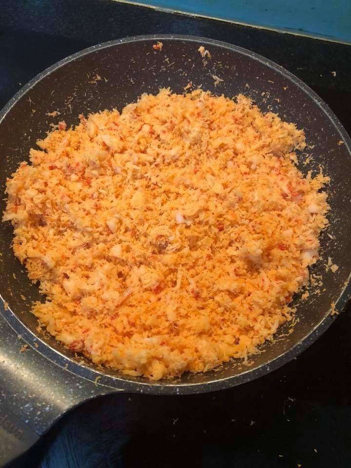 Bạn gái xinh của Công Lý nấu ăn kém nhất nhà, giờ làm cả dàn sao phải vào tấm tắc-7