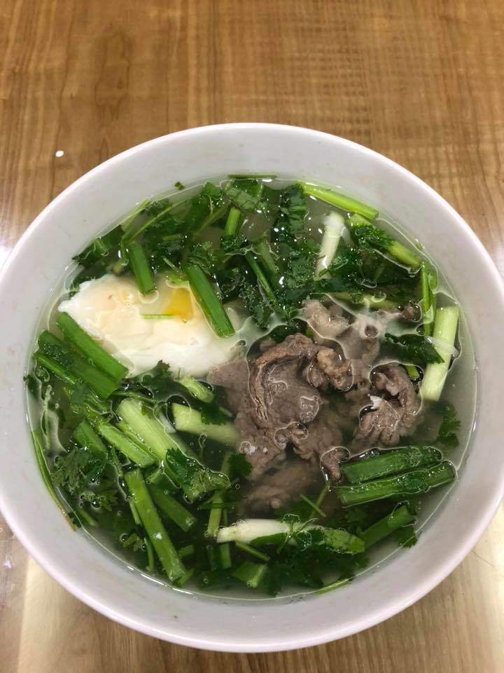 Bạn gái xinh của Công Lý nấu ăn kém nhất nhà, giờ làm cả dàn sao phải vào tấm tắc-13