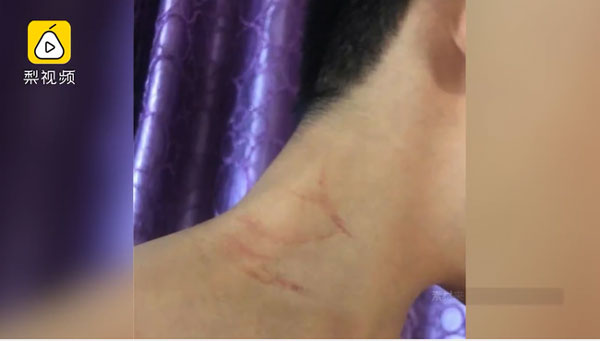 Gã đàn ông tấn công mạnh bạo 2 đứa bé chỉ vì vụ va chạm nhỏ, dư luận phẫn nộ hơn khi danh tính kẻ này bị phanh phui-6