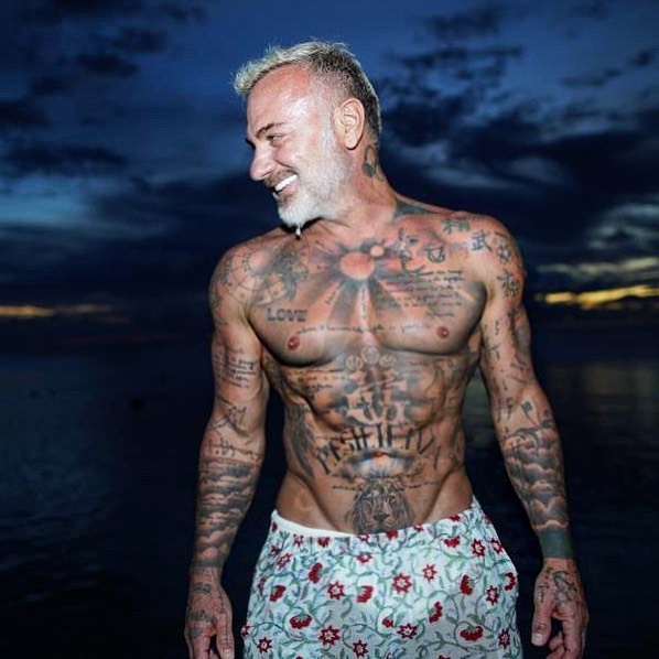 Chuyện yêu đương của triệu phú 52 tuổi với dàn người mẫu, hoa hậu-4