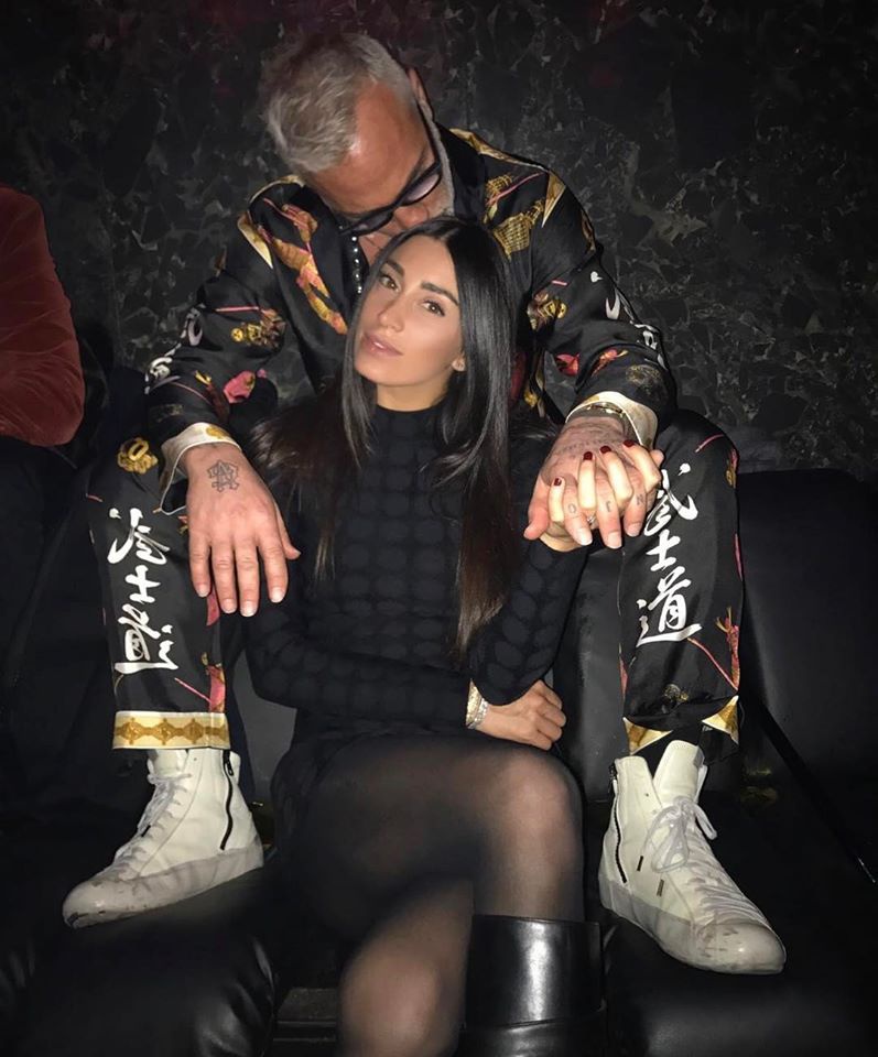 Chuyện yêu đương của triệu phú 52 tuổi với dàn người mẫu, hoa hậu-11