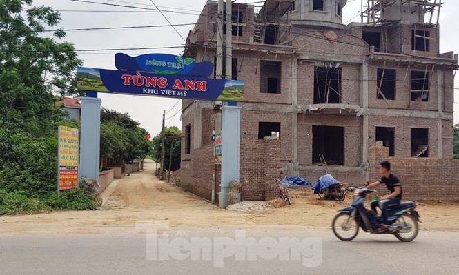 Cận cảnh biệt thự, nhà vườn trái phép mọc trên đồi ở Ba Vì-1