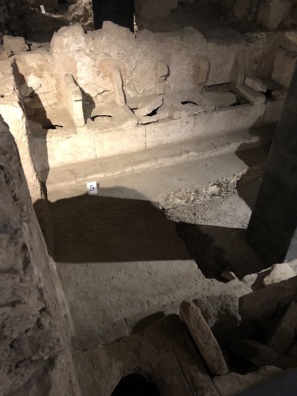 Ghế mai táng - nghi thức chôn cất kỳ lạ như thể sống chung với xác chết của người xưa, cách thức thực hiện nghe qua đã đủ sởn tóc gáy-5