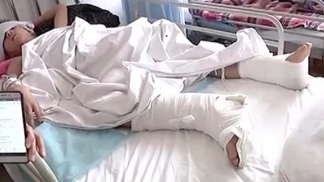 Bị game ám ảnh, 2 anh em nắm tay nhảy lầu vì nghĩ chúng có thể hồi sinh-1