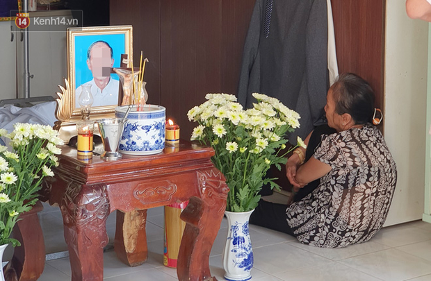 Đám tang đẫm nước mắt của nạn nhân lớn tuổi nhất vụ sập tường ở Đồng Nai: Mẹ ơi, con tìm thấy bố rồi, bố ở trong nhà xác bệnh viện-9