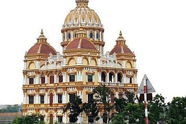 Chiêm ngưỡng lâu đài mạ vàng gây choáng của đại gia Ninh Bình-12
