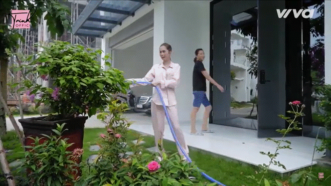 Ngọc Trinh tiết lộ sở thích ăn uống khác thường: Cơm cá khô tôi thường ăn cùng dưa hấu-2