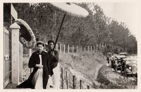 Nam Phương Hoàng Hậu: Người đàn bà phải lòng Dior nhưng phân nửa đời vẫn mực thước với Áo dài-15