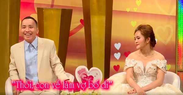 Vợ chồng son: Bố già U50 lỡ yêu rồi cưới con gái nuôi, thoải mái kể chuyện chăn gối với vợ trẻ kém 20 tuổi-5