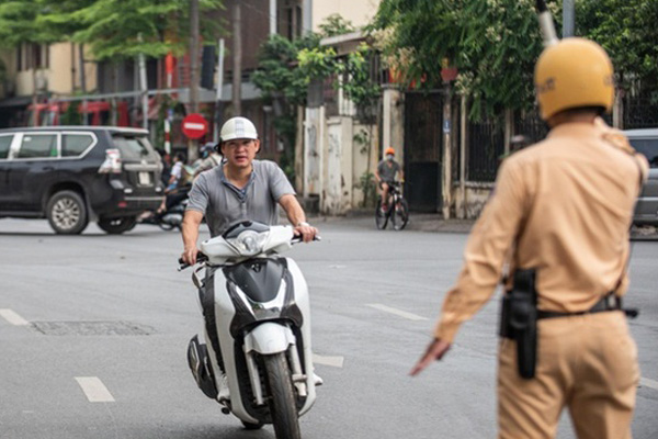 ‘Tư vấn 6 năm, tôi chưa thấy ai đòi bồi thường bảo hiểm xe máy’-3