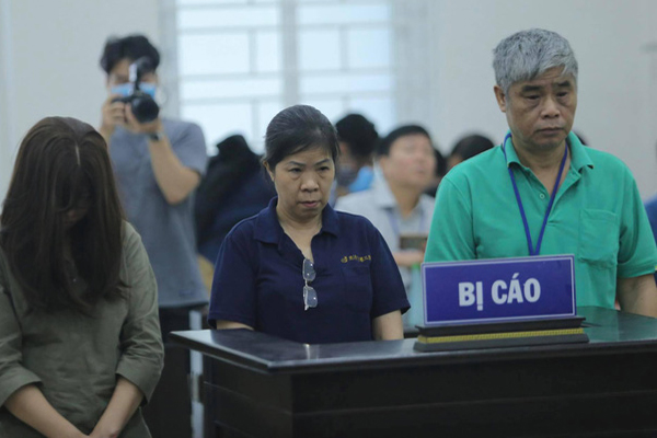 Đang đi đường, nữ sinh bị nam thanh niên dùng dao gấp rạch tay-3