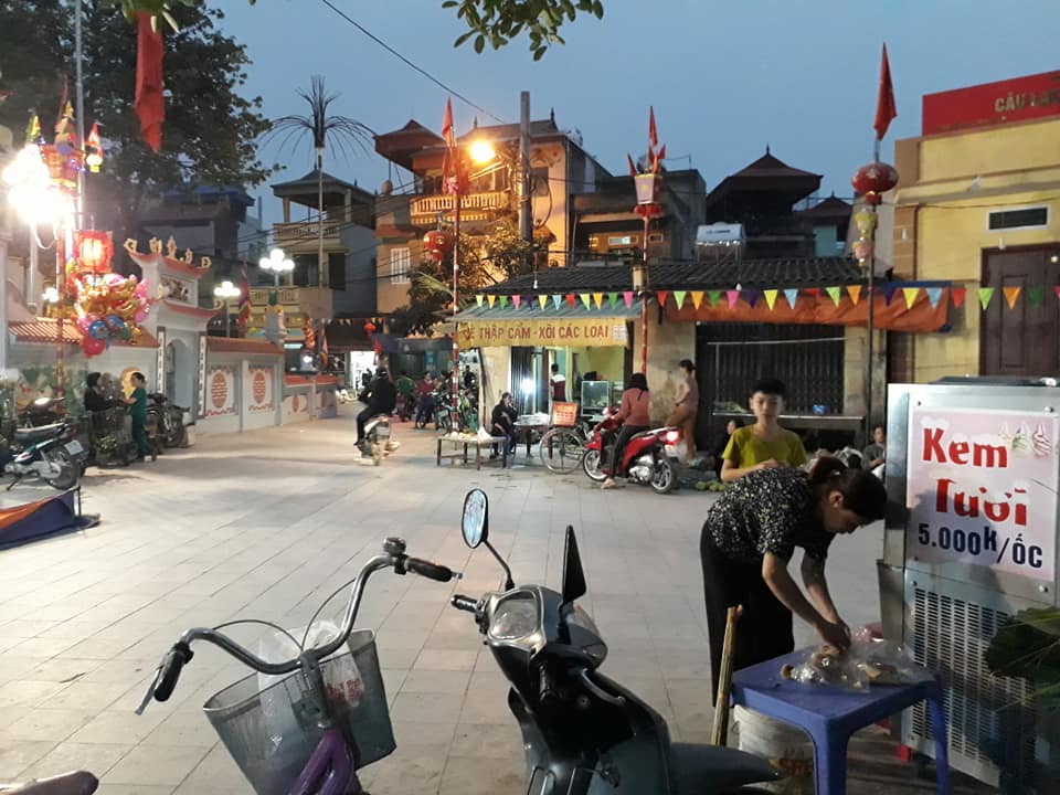 Sống ở ngoại thành Hà Nội, không phải thuê nhà, chưa có con, vợ chồng trẻ thu nhập 25 triệu nhưng mỗi tháng chỉ để ra được 7 triệu tiết kiệm-1