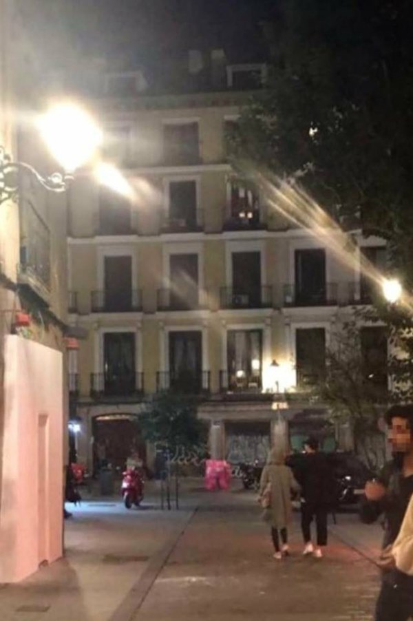 Hé lộ khoảnh khắc siêu hiếm của Song Song thuở mặn nồng, hot nhất ảnh nghi mang thai và sinh nhật trong máy bố chồng-10