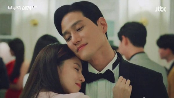 Thân hồ ly lại tưởng mình là phượng hoàng, đệ nhất tiểu tam của Thế giới hôn nhân” đã khiến hiệp hội con giáp thứ 13 nức lòng tán thưởng như thế nào?-2