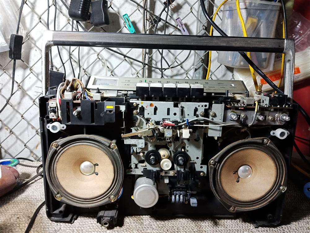 Bộ sưu tập cassette cũ trị giá gần 300 triệu của tay chơi Hà Nam-5