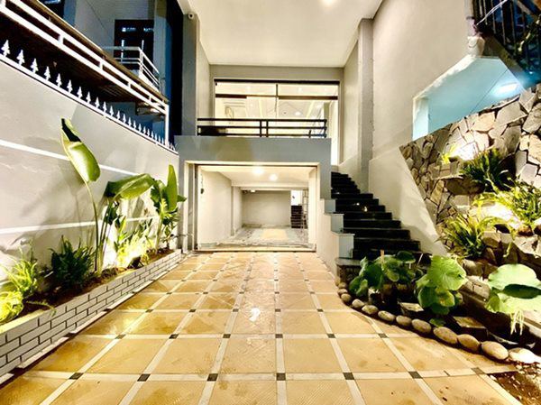 35 tuổi vẫn độc thân, Cao Thái Sơn mua thêm 2 căn nhà ở Đà Nẵng để mẹ nghỉ dưỡng-8