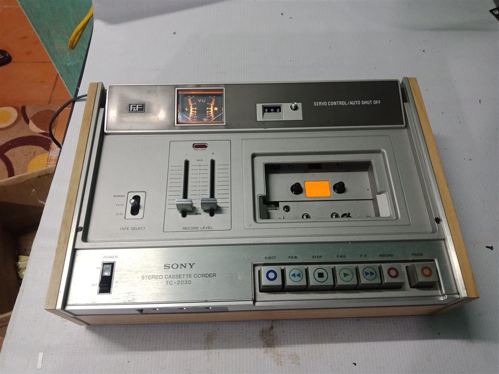 Bộ sưu tập cassette cũ trị giá gần 300 triệu của tay chơi Hà Nam-9