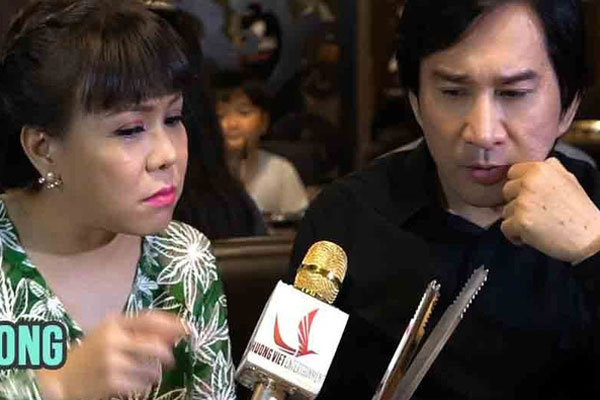 Nhan sắc vợ 3 được Kim Tử Long yêu chiều hết mực, chỉ cần thích là mua tặng ngay xe hơi-17