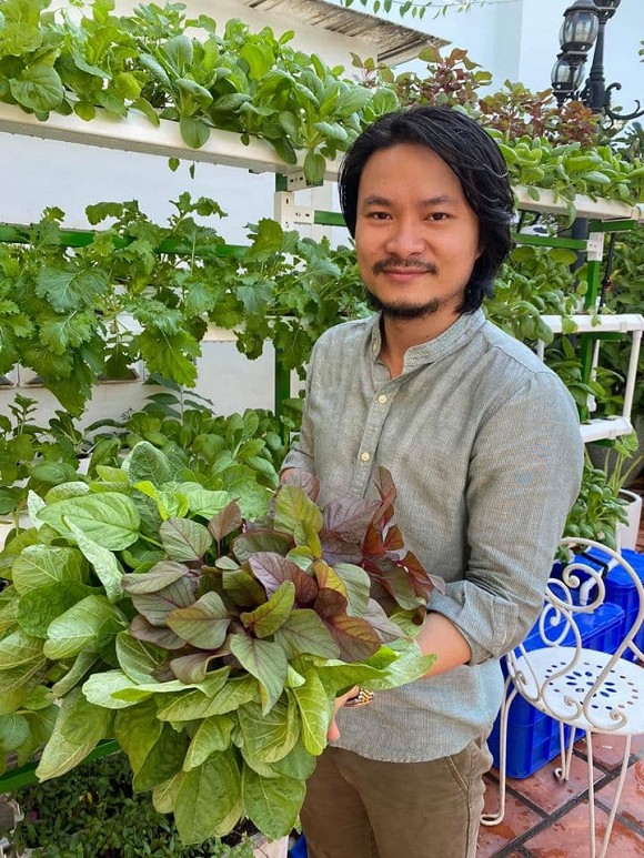 Khám phá vườn rau sạch của vợ chồng đạo diễn của các Hoa hậu Hoàng Nhật Nam-4