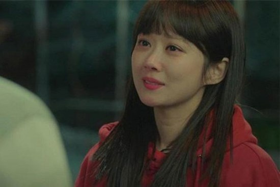 Một đêm tôi bị đánh thức bởi tiếng động lạ và choáng váng khi nhìn thấy hành động của anh trai mình